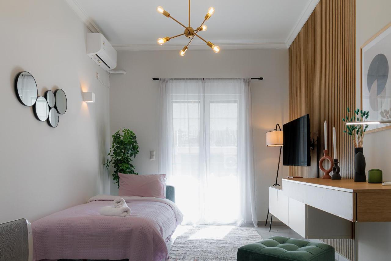 Sunny & Modern Apt For 3 Persons أثينا المظهر الخارجي الصورة
